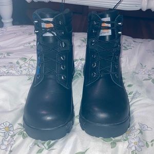Steel toe boots